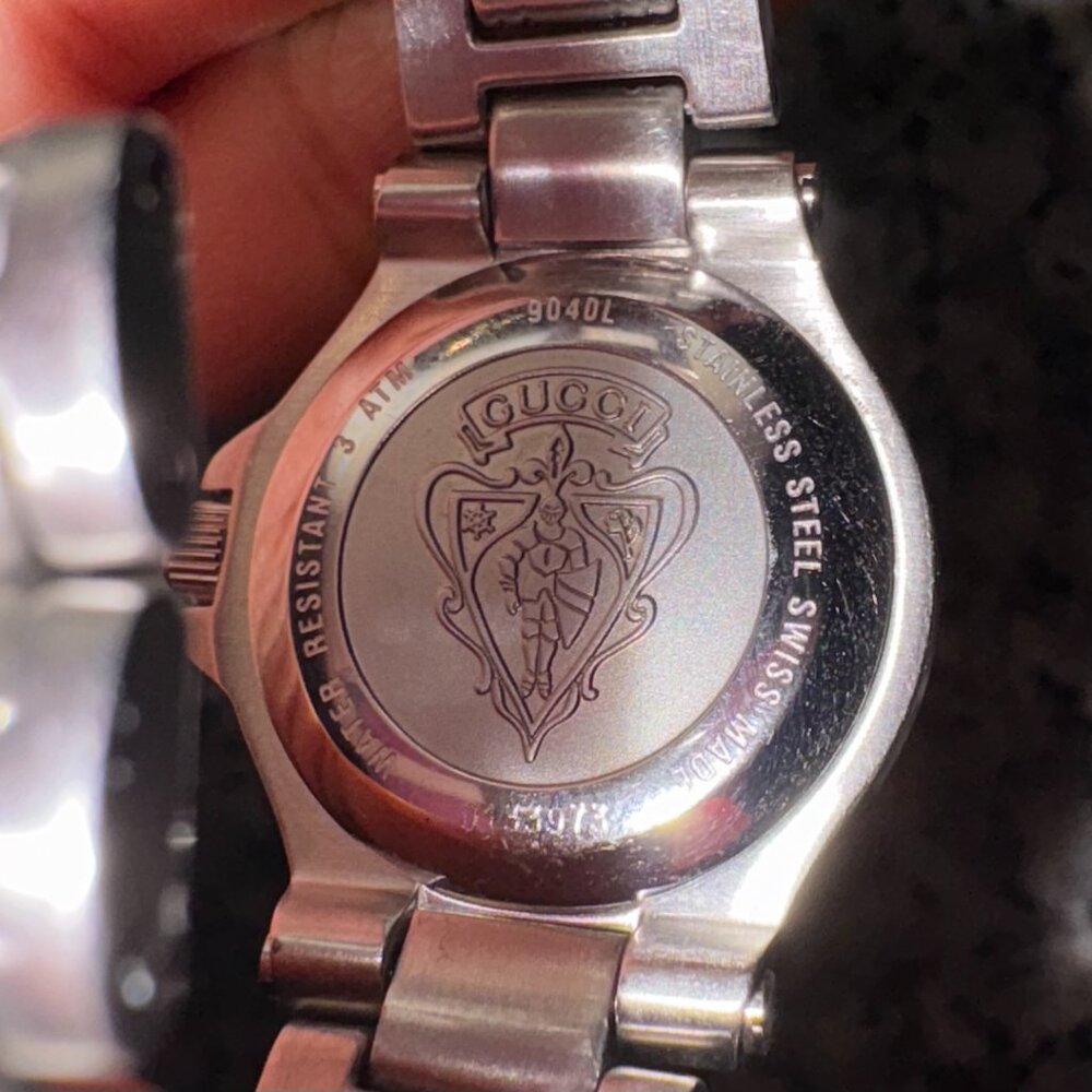 RARE Women's Gucci G-Logo Watch Stainless Steel - Picture 6 of 9